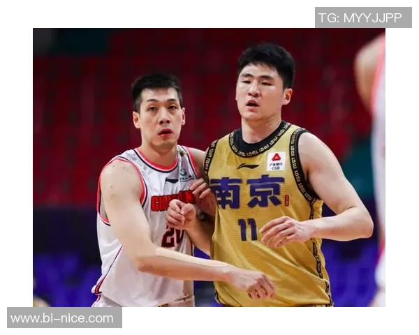 西安羽毛球队在城市联赛积分榜上以82分稳居第一名展现强大实力