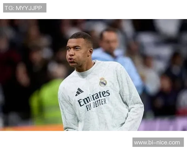 足球明星进球后捏鼻子引发热议球迷纷纷模仿成新潮流 足球明星进球后捏鼻子引发热议球迷纷纷模仿成新潮流